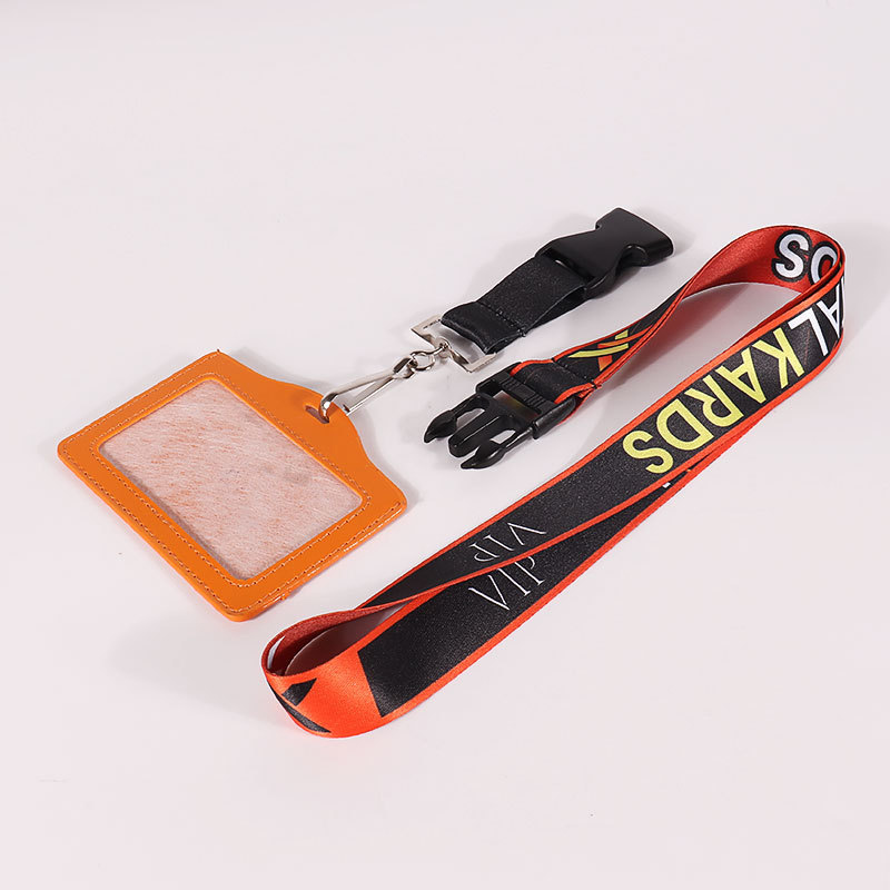 	Porta credenciales con lanyard y logo