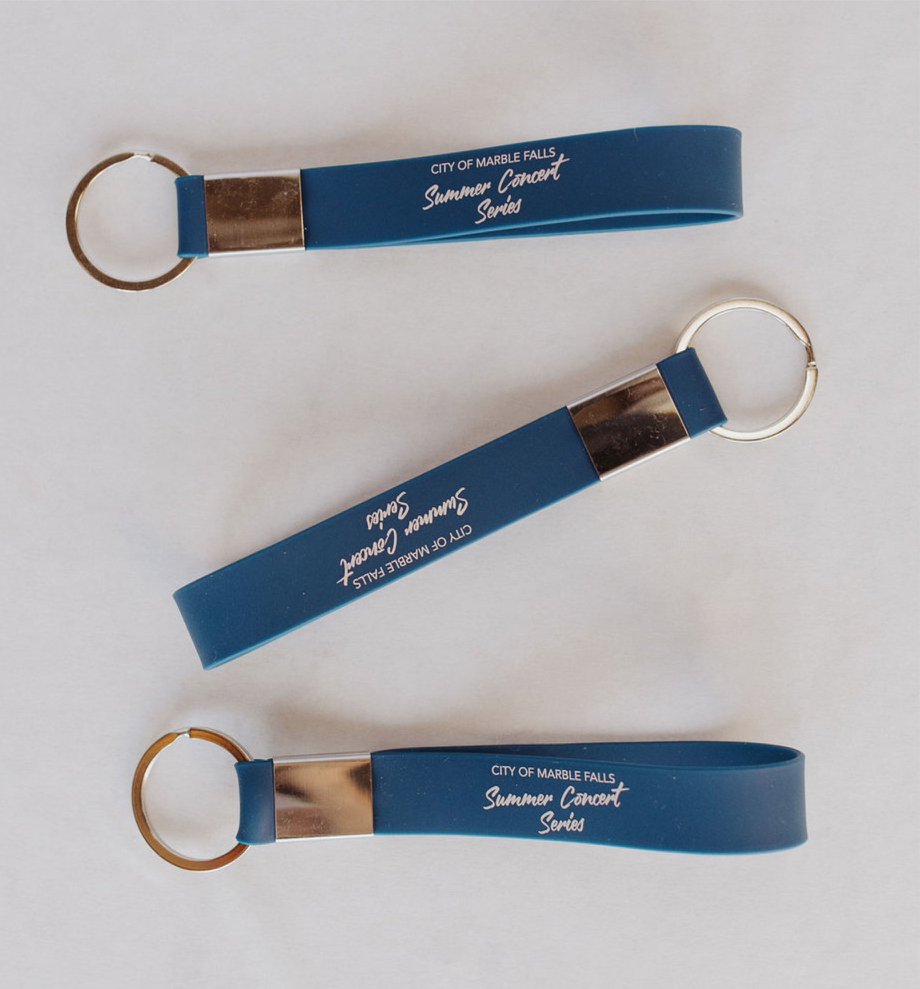 	Llaveros de silicona personalizados con logo