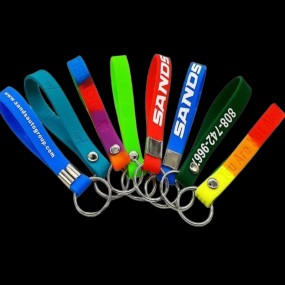 Llaveros de Silicona Personalizados con Logo – Llaveros...