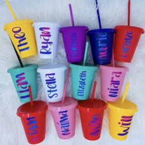 Vasos Personalizados con Tapa y Pajilla – Vasos de Plás...